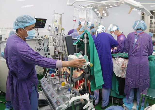 Tình trạng thiếu thiết bị y tế được tháo gỡ - Hình 2 Tinh trang thieu thiet bi y te duoc thao go-Hinh-2