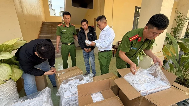 Đắk Lắk bắt giữ đối tượng buôn bán thuốc lá nhập lậu quy mô lớn