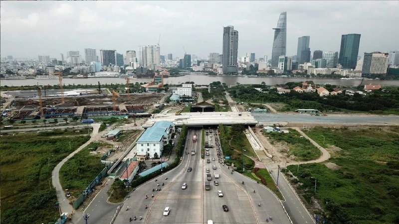 TPHCM: Điều chỉnh giao thông, hạn chế xe qua khu vực Thủ Thiêm đến 25/3