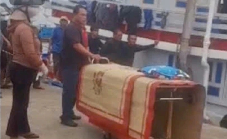 Lâm Đồng: Thuyền viên tử vong khi lặn kiểm tra sự cố tàu cá trên biển