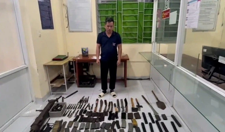 Khởi tố bị can tàng trữ trái phép vũ khí quân dụng tại TP Hồ Chí Minh