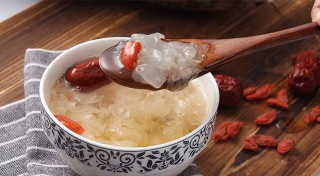 Vi sao nam tuyet duoc vi nhu to yen cho nguoi ngheo?-Hinh-10