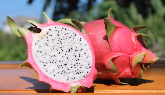 3 loai thanh long khong nen mua, an vao anh huong suc khoe-Hinh-2