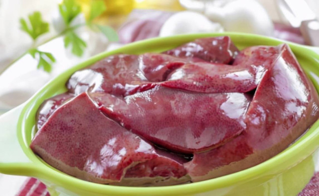 Cách rửa gan lợn giúp khử độc, thơm ngon Cach rua gan lon giup khu doc, thom ngon