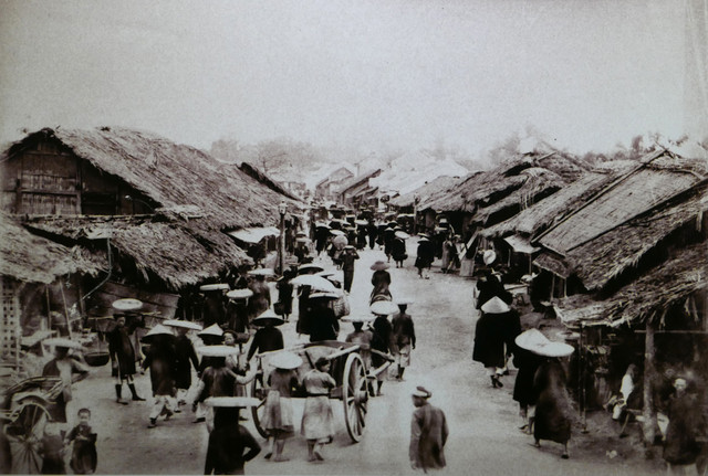 Loạt ảnh 36 phố phường ở Hà Nội hơn 100 năm trước - Hình 4 Loat anh 36 pho phuong o Ha Noi hon 100 nam truoc-Hinh-4