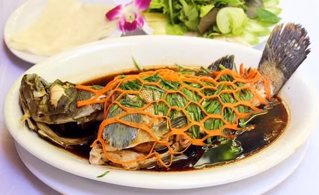 Thực đơn toàn những món thuần Việt trong đám cưới Phan Văn Đức - Hình 7 Thuc don toan nhung mon thuan Viet trong dam cuoi Phan Van Duc-Hinh-7