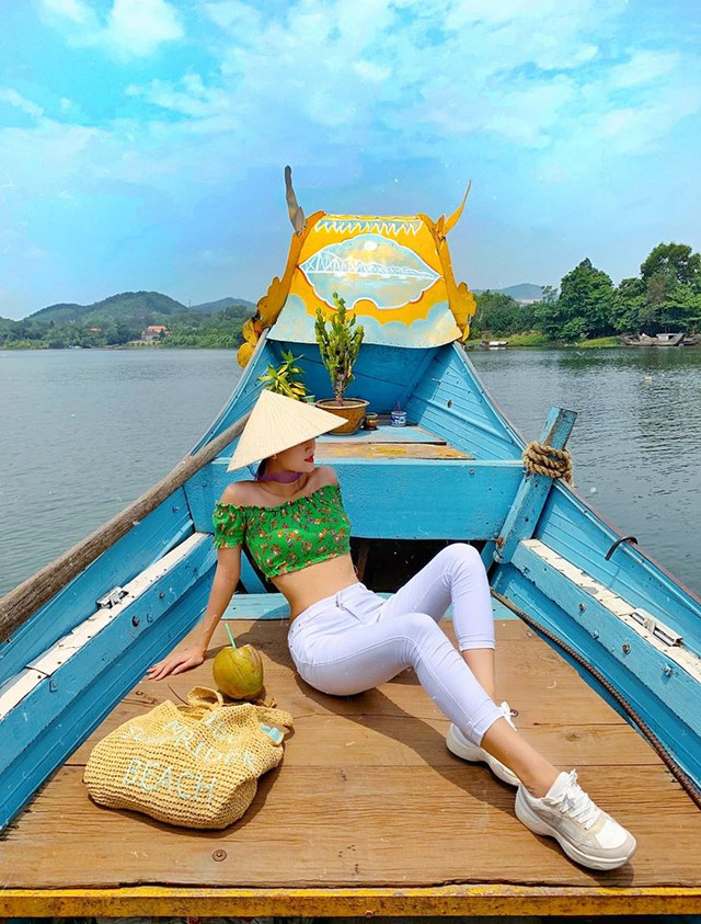 Bí quyết giữ eo thon của “thôn nữ 10 năm chăn trâu” Hương Ly - Hình 7 Bi quyet giu eo thon cua “thon nu 10 nam chan trau” Huong Ly-Hinh-7