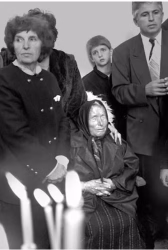 Tiết lộ lời tiên tri sốc năm 1996 về đại dịch COVID-19 - Hình 3 Tiet lo loi tien tri soc nam 1996 ve dai dich COVID-19-Hinh-3