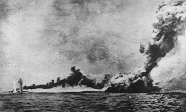 Nhìn lại 3 trận hải chiến chấn động địa cầu hàng trăm năm trước - Hình 2 Nhin lai 3 tran hai chien chan dong dia cau hang tram nam truoc-Hinh-2