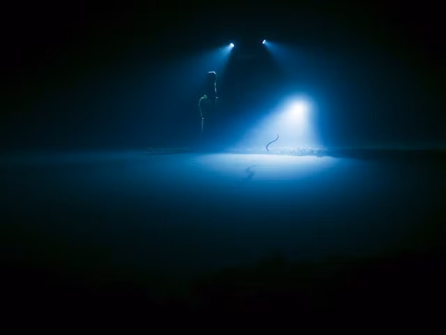 Dia diem sau nhat tren Trai dat va bi mat gay soc-Hinh-7