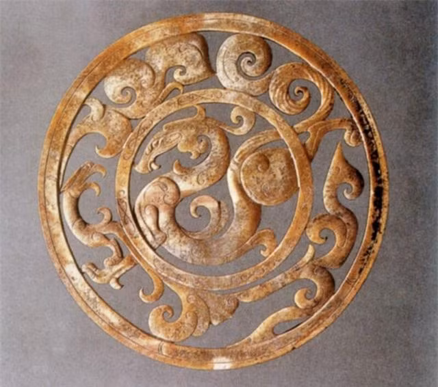 Lo bi mat dong troi khi quat mo con trai manh tuong Tam Quoc-Hinh-4