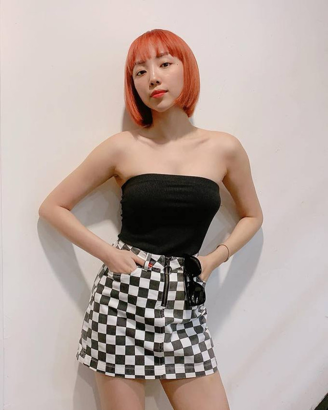 Ấn tượng những kiểu tóc màu mè nổi bật của Tóc Tiên - Hình 2 An tuong nhung kieu toc mau me noi bat cua Toc Tien-Hinh-2