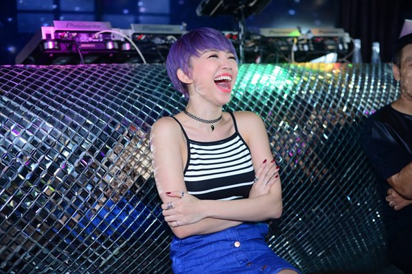 Ấn tượng những kiểu tóc màu mè nổi bật của Tóc Tiên - Hình 10 An tuong nhung kieu toc mau me noi bat cua Toc Tien-Hinh-10