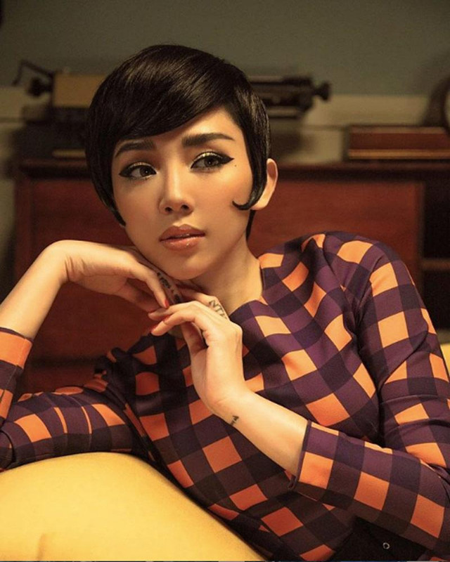 Ấn tượng những kiểu tóc màu mè nổi bật của Tóc Tiên - Hình 9 An tuong nhung kieu toc mau me noi bat cua Toc Tien-Hinh-9