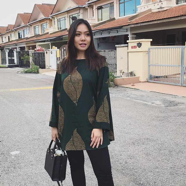 Gu thời trang sành điệu của bạn gái cầu thủ "đáng gờm" nhất đội Malaysia - Hình 12 Gu thoi trang sanh dieu cua ban gai cau thu