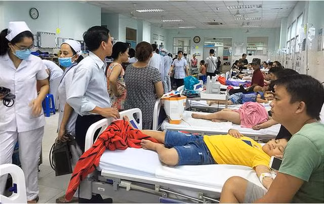 Những vụ ngộ độc thực phẩm kinh hoàng nhất năm 2018 - Hình 3 Nhung vu ngo doc thuc pham kinh hoang nhat nam 2018-Hinh-3