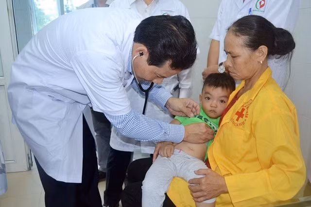 Những vụ ngộ độc thực phẩm kinh hoàng nhất năm 2018 - Hình 2 Nhung vu ngo doc thuc pham kinh hoang nhat nam 2018-Hinh-2