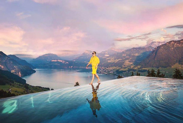 Gu thời trang sành điệu của Vũ Khắc Tiệp trước ồn ào mặc quần tụt không kéo khóa - Hình 13 Gu thoi trang sanh dieu cua Vu Khac Tiep truoc on ao mac quan tut khong keo khoa-Hinh-13