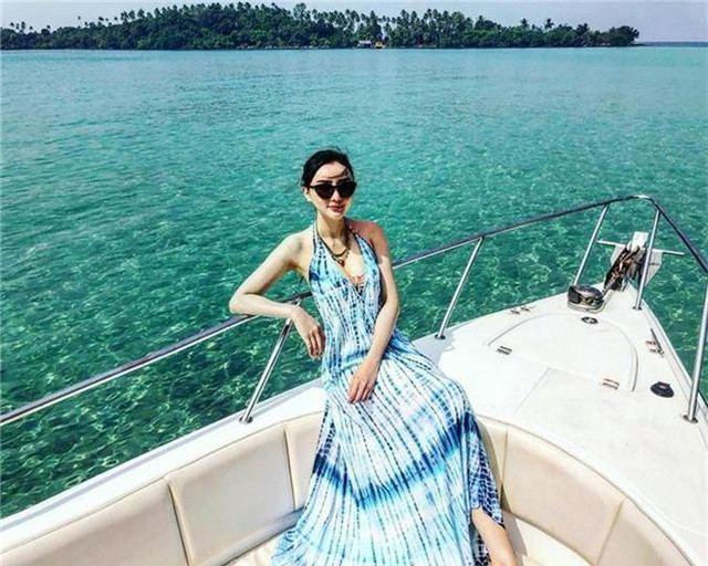 Vẻ đẹp sang chảnh của hot girl khiến tỷ phú Thái 'đổ gục' - Hình 5 Ve dep sang chanh cua hot girl khien ty phu Thai 'do guc'-Hinh-5