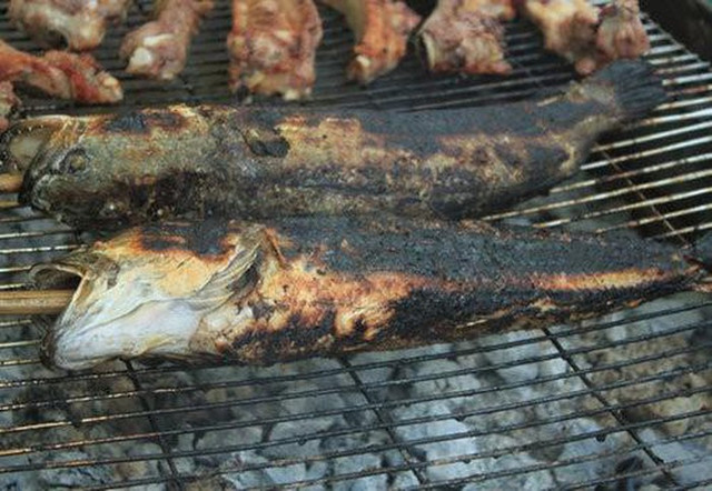 Đi du lịch Khánh Hòa nên ăn những đặc sản hấp dẫn này - Hình 4 Di du lich Khanh Hoa nen an nhung dac san hap dan nay-Hinh-4