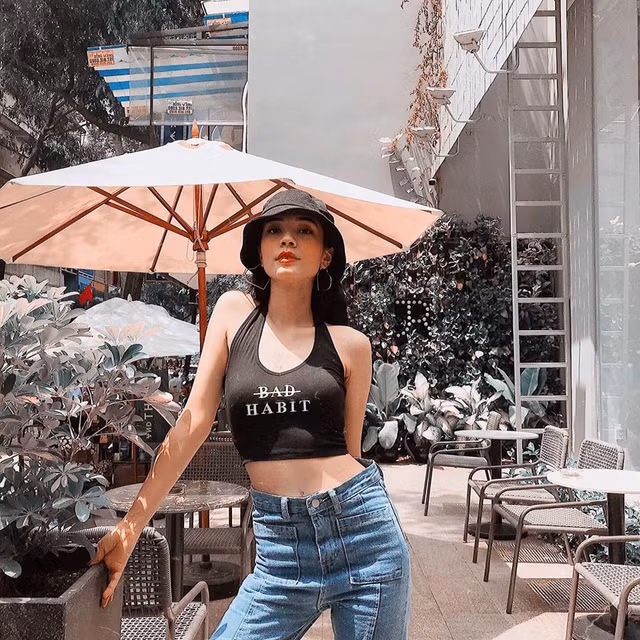 Voc dang sieu chuan hot girl lai Tay Paris Noemie Bao Nhi-Hinh-9