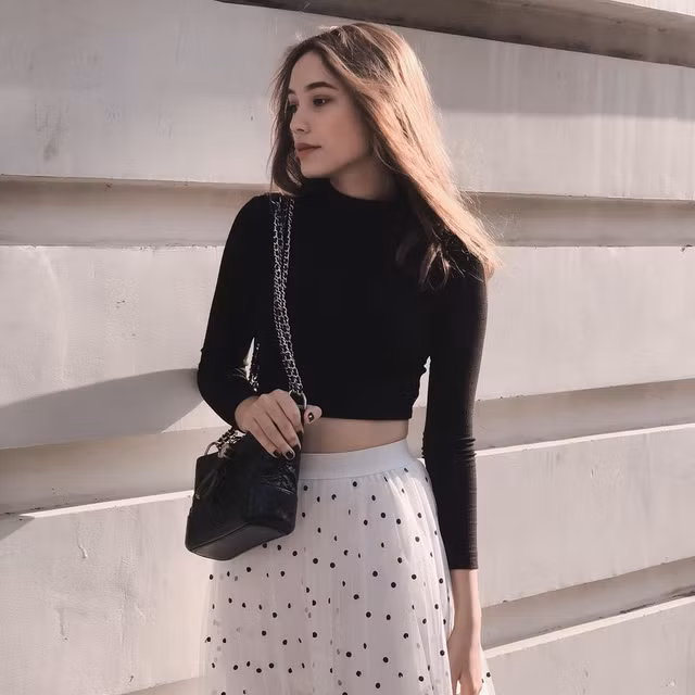 Voc dang sieu chuan hot girl lai Tay Paris Noemie Bao Nhi-Hinh-10