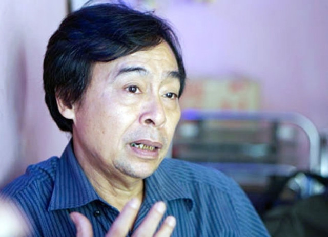Sĩ tử khấn vái bia “Hạ Mã“: Tâm linh nhưng đừng mê tín - Hình 2 Si tu khan vai bia “Ha Ma“: Tam linh nhung dung me tin-Hinh-2