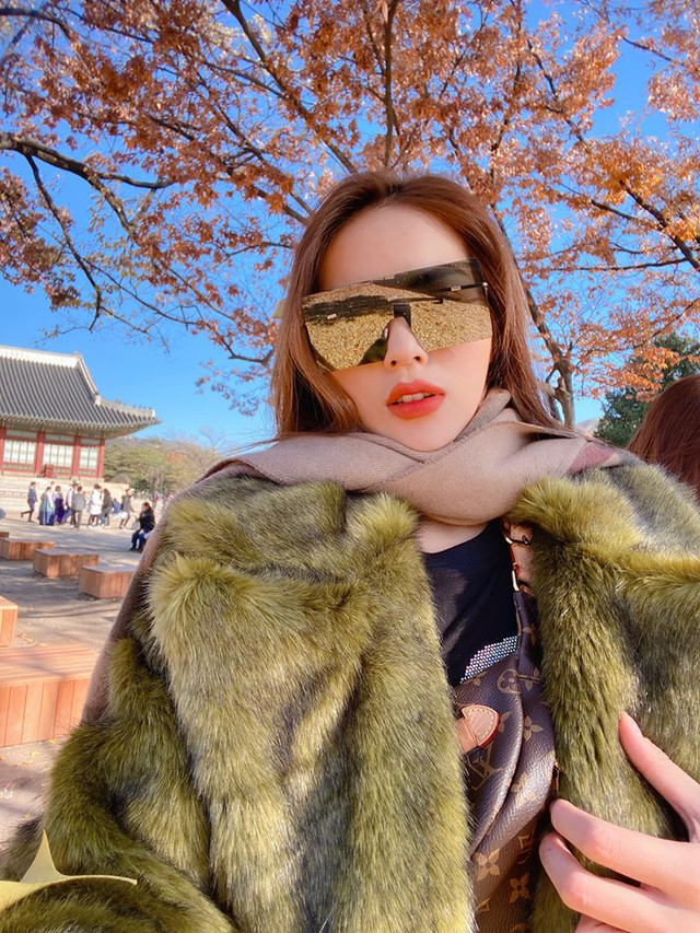 Thời trang sang đông sành điệu của sao Việt - Hình 2 Thoi trang sang dong sanh dieu cua sao Viet-Hinh-2