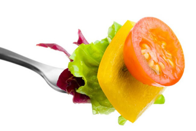 Salad rau tươi mang lại rất nhiều lợi ích sức khỏe Salad rau tuoi mang lai rat nhieu loi ich suc khoe