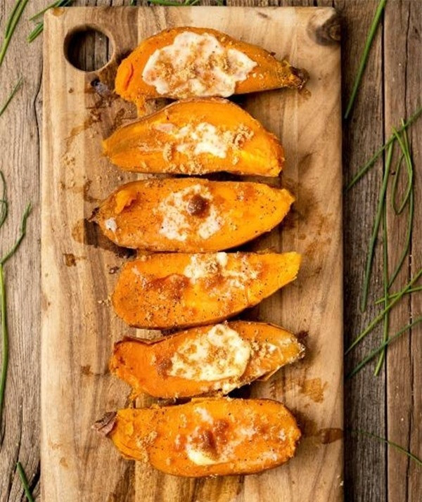 Chị em lưu ý những thực phẩm giúp da mướt mịn, tươi trẻ này - Hình 3 Chi em luu y nhung thuc pham giup da muot min, tuoi tre nay-Hinh-3