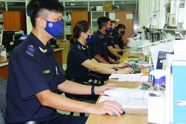 Hoãn xuất cảnh giám đốc Mumuso và loạt doanh nghiệp vì nợ thuế Hoan xuat canh giam doc Mumuso va loat doanh nghiep vi no thue