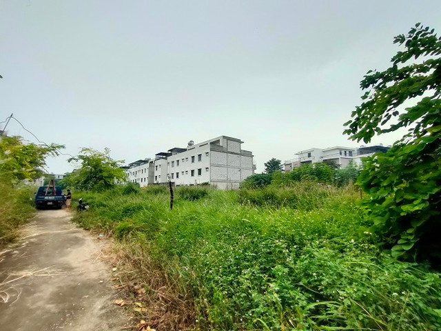 Khu đô thị mới Nam đường 32: Những móng nhà tiền tỷ để... trồng rau - Hình 5 Khu do thi moi Nam duong 32: Nhung mong nha tien ty de... trong rau-Hinh-5