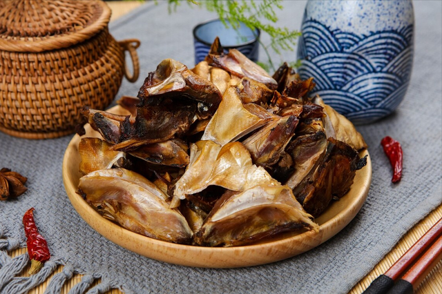 Vì sao cá mắm muối bị WHO xếp vào chất gây ung thư nhất? - Hình 2 Vi sao ca mam muoi bi WHO xep vao chat gay ung thu nhat?-Hinh-2