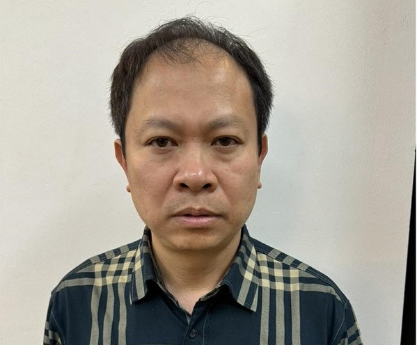CEO Tổng Công ty CP Sông Hồng liên quan AIC thế nào? CEO Tong Cong ty CP Song Hong lien quan AIC the nao?