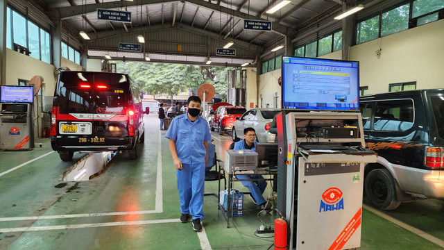 Ô tô gặp những lỗi này vẫn được phép cấp đăng kiểm O to gap nhung loi nay van duoc phep cap dang kiem