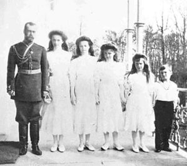 Loi nguyen nghiet nga nao khien gia dinh Sa hoang chet tham?-Hinh-10