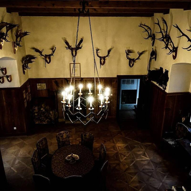 Tò mò lâu đài được xây để niêm phong “cổng vào địa ngục” - Hình 9 To mo lau dai duoc xay de niem phong “cong vao dia nguc”-Hinh-9