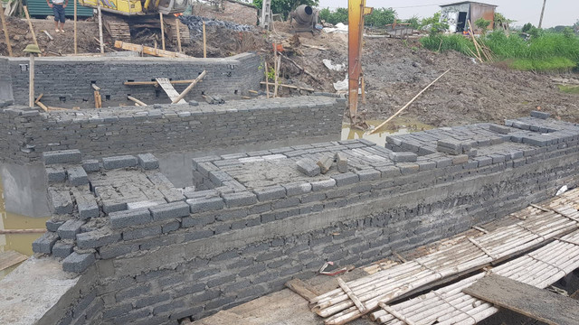 Lo ngai chat luong cong trinh sau su co sap tru cau o Hai Duong-Hinh-7