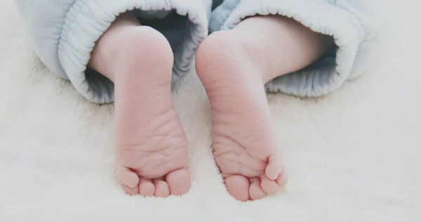 Nguyen nhan be gai 1 tuoi mac benh tieu duong