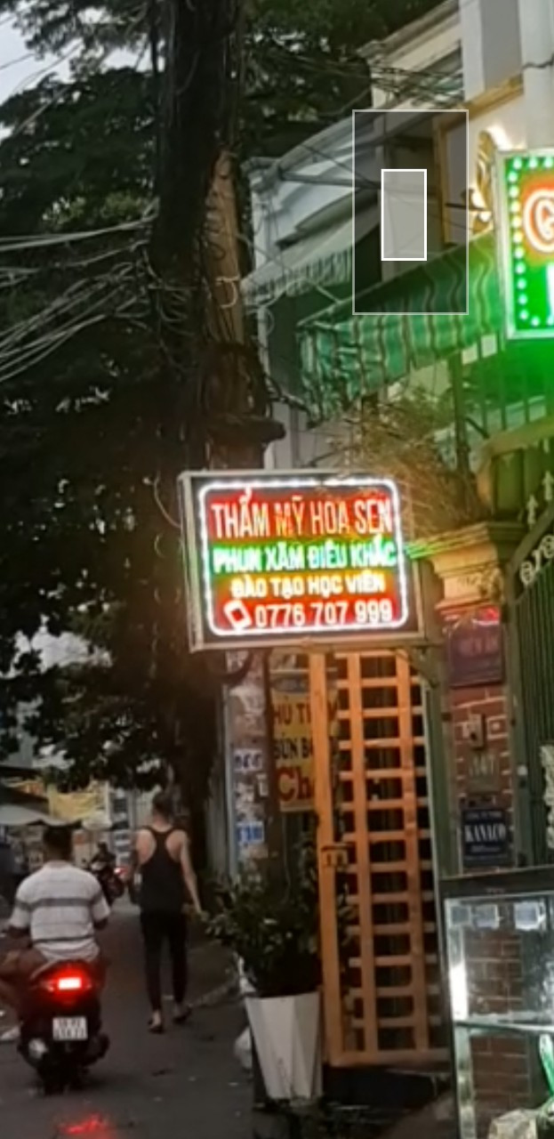 TMV Hoa Sen quảng cáo lố: Thực hiện quy trình hút mỡ như “lò mổ“? - Hình 3 TMV Hoa Sen quang cao lo: Thuc hien quy trinh hut mo nhu “lo mo“?-Hinh-3