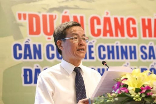 Đường tiến thân của 2 cựu lãnh đạo tỉnh Đồng Nai vừa bị bắt vì tội nhận hối lộ - Hình 6 Duong tien than cua 2 cuu lanh dao tinh Dong Nai vua bi bat vi toi nhan hoi lo-Hinh-6