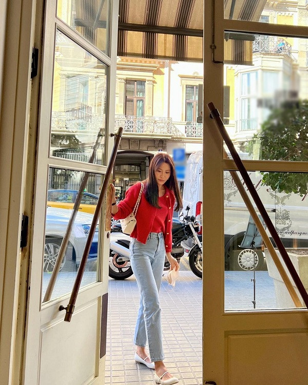 Hotgirl Hàn diện đồ đơn giản mà sành điệu - Hình 5 Hotgirl Han dien do don gian ma sanh dieu-Hinh-5