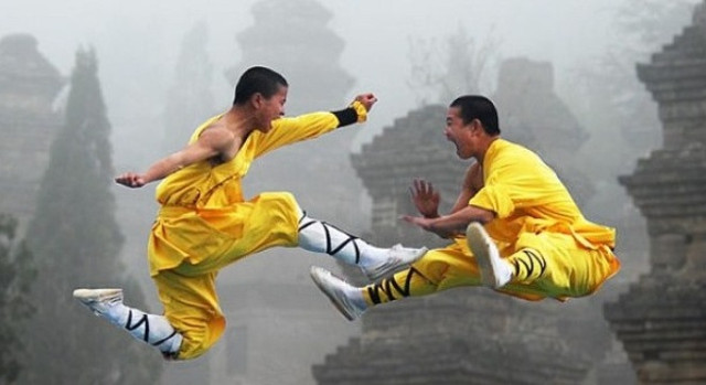 Tận mắt chứng kiến tuyệt kỹ khinh công của Thiếu Lâm Tự - Hình 4 Tan mat chung kien tuyet ky khinh cong cua Thieu Lam Tu-Hinh-4