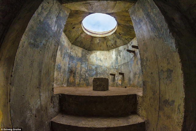 Choáng ngợp bên trong thành phố ngầm của Hitler - Hình 6 Choang ngop ben trong thanh pho ngam cua Hitler-Hinh-6