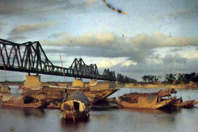 Ảnh màu Việt Nam những năm 1910 - 1930 đẹp như trong tranh - Hình 4 Anh mau Viet Nam nhung nam 1910 - 1930 dep nhu trong tranh-Hinh-4