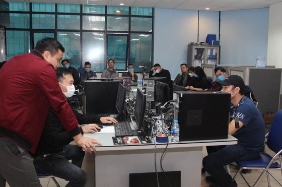 Ông Đặng Việt Hà - Cục trưởng Cục Đăng kiểm Việt Nam bị bắt Ong Dang Viet Ha - Cuc truong Cuc Dang kiem Viet Nam bi bat