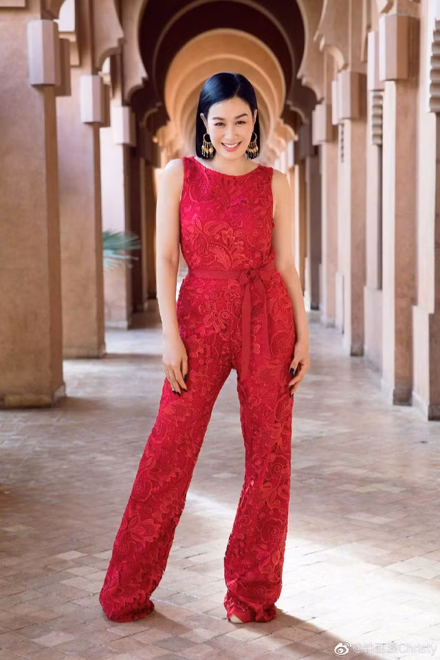 Chung Le De chia se bi kip giu dang sexy o tuoi 50-Hinh-10