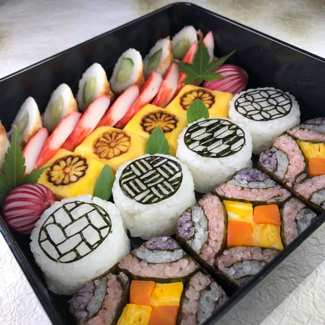 Mẹ Việt ở Nhật khéo tay làm những hộp cơm khiến ai cũng trầm trồ - Hình 8 Me Viet o Nhat kheo tay lam nhung hop com khien ai cung tram tro-Hinh-8