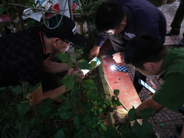Hai đại gia ở Hà Tĩnh cầm súng dọa bắn nhau là ai? - Hình 3 Hai dai gia o Ha Tinh cam sung doa ban nhau la ai?-Hinh-3