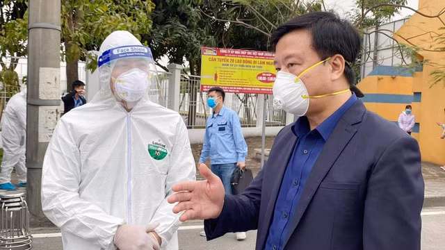 3 cuu Uy vien T.U Dang bi khoi to trong dai an Viet A la ai?-Hinh-7